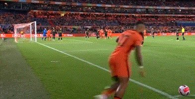 1633981830670010232.gif 544351.gif